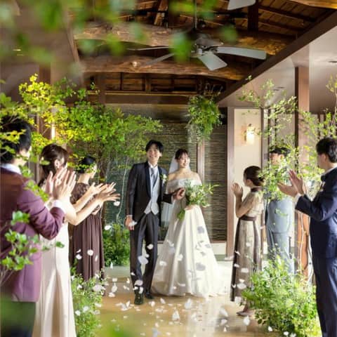 ＼※挙式料・会場費100％オフ※／【25年12月まで】お得な年内プラン