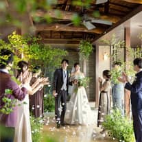 【1件目×12月限定】結婚式当日の宿泊特典(1泊3万円相当)&最寄り3駅よりタクシー送迎プレゼント!