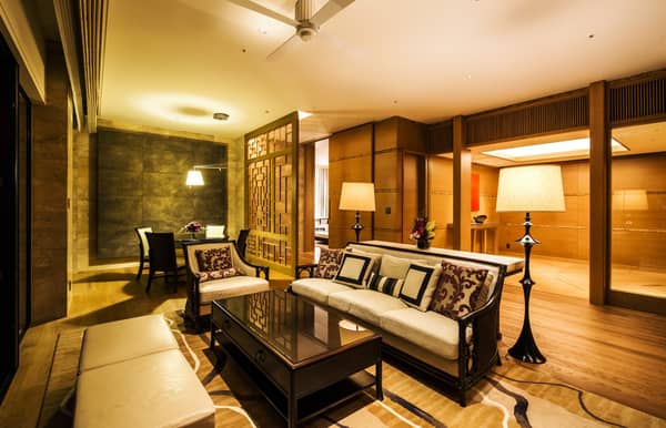 ザ・リッツ・カールトン沖縄｜ウエディング｜ラグジュアリーホテル｜上質｜大人婚｜インポートドレス