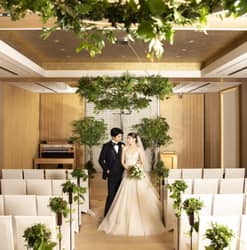 ザ・リッツ・カールトン京都｜京都 結婚式場 ホテルウエディング 木の優しさに包まれながら響く聖歌隊の歌声とオルガンの音色は かけがえのない大切な思い出として心に刻まれます