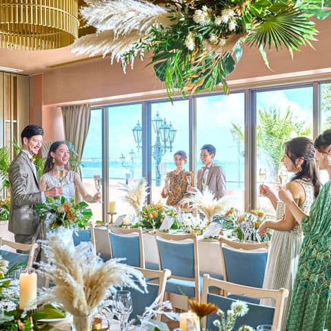 【公式】ヴォヤージュ ドゥ ルミエール 北谷リゾート｜沖縄 北谷 結婚式場