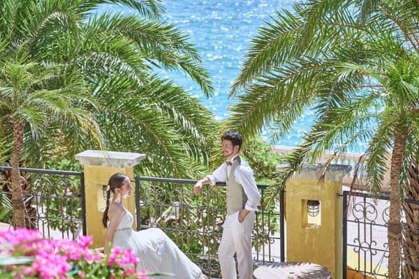 【公式】ヴォヤージュ ドゥ ルミエール 北谷リゾート｜沖縄 北谷 結婚式場