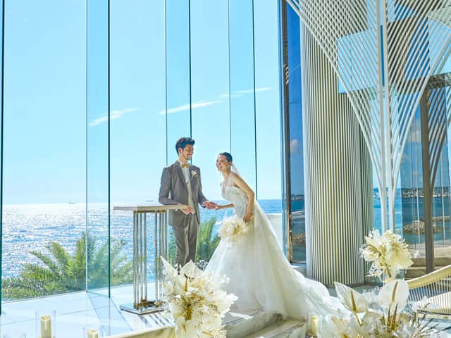 【公式】ヴォヤージュ ドゥ ルミエール 北谷リゾート|沖縄 北谷 結婚式場