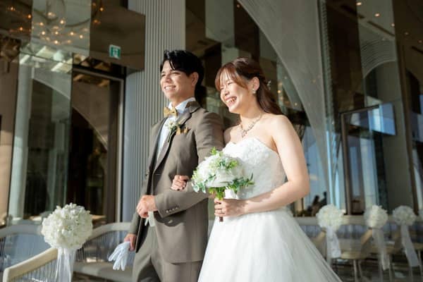 【公式】ヴォヤージュ ドゥ ルミエール 北谷リゾート｜沖縄 北谷 結婚式場
