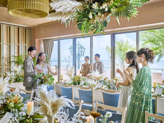 【公式】ヴォヤージュ ドゥ ルミエール 北谷リゾート｜沖縄 北谷 結婚式場