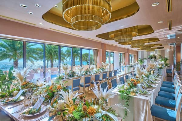 【公式】ヴォヤージュ ドゥ ルミエール 北谷リゾート|沖縄 北谷 結婚式場