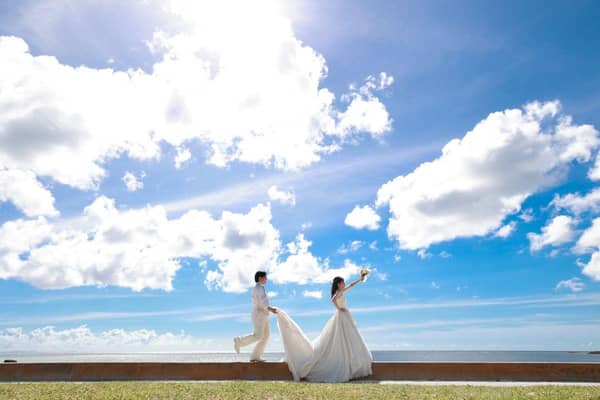 【公式】ヴォヤージュ ドゥ ルミエール 北谷リゾート|沖縄 北谷 結婚式場