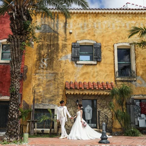 【公式】ヴォヤージュ ドゥ ルミエール 北谷リゾート｜沖縄 北谷 結婚式場