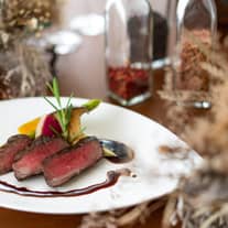 国産和牛豪華コース料理試食 無料：1組2名様分（15.000円相当）